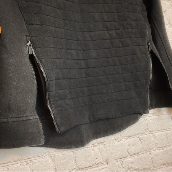 Lululemon Black Pullover sweatshirt w/Side zippers - Picture 3 of 10